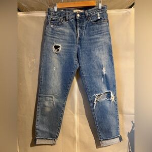 Levi wedgie straight jeans